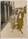 Dwie kobiety na ulicy Kilińskiego 1937